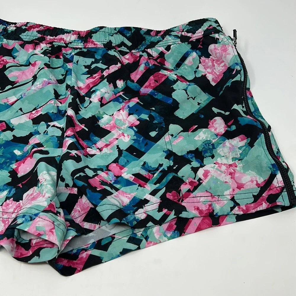 Fabletics Black Blue Pink Athletic Running Shorts Size Large Excellent Condition